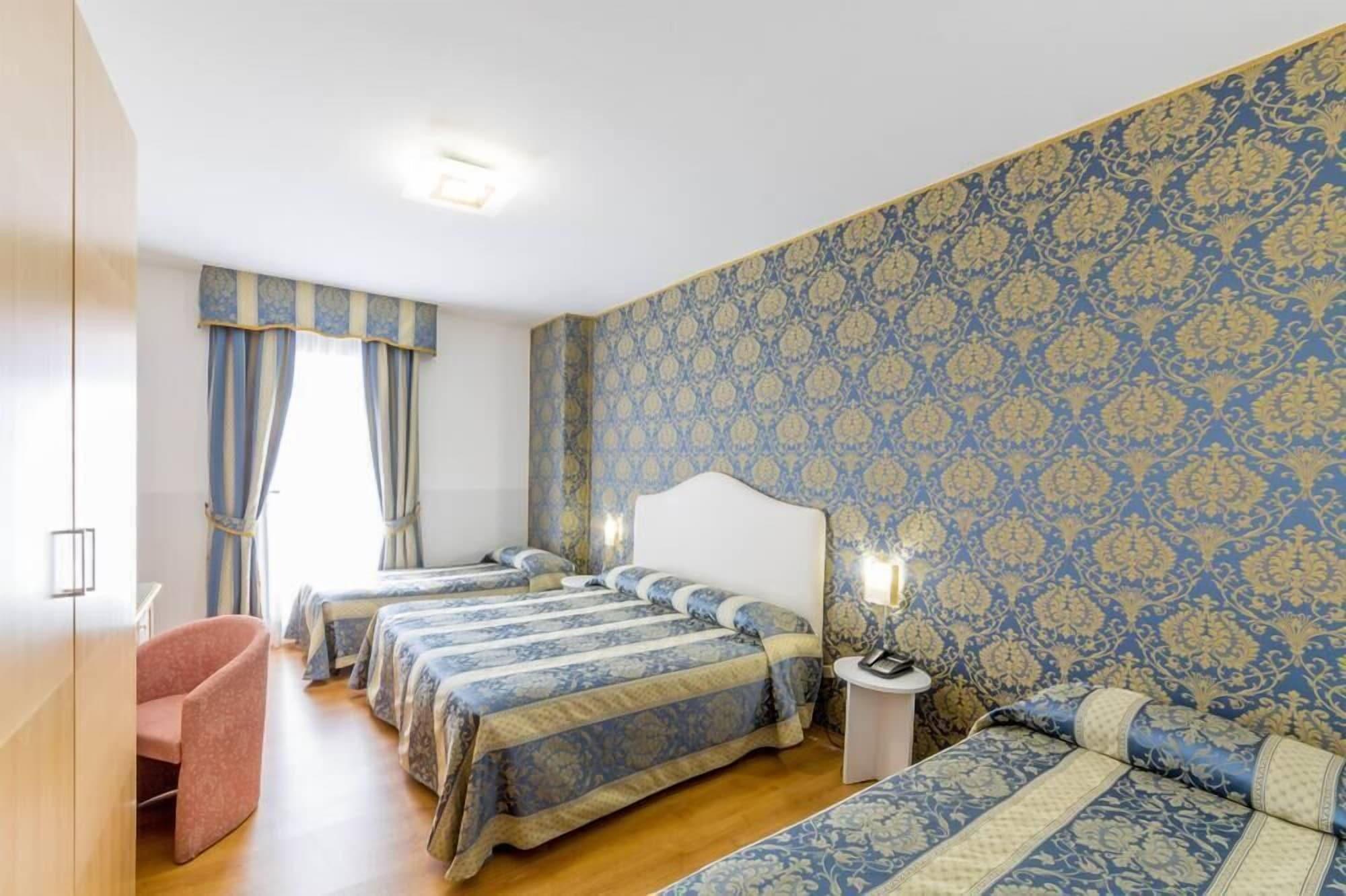 Hotel Floris Mogliano Veneto Extérieur photo